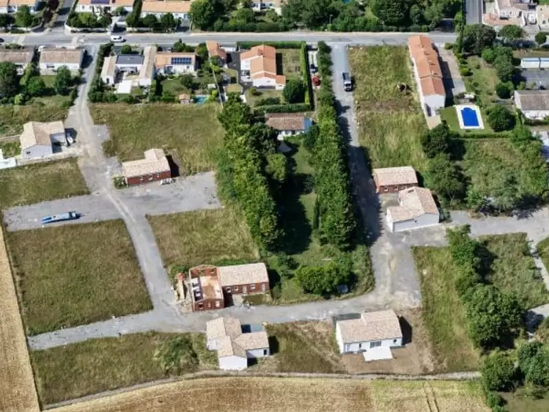 Terrain à bâtir, 451 m² - Saint-Médard (17500)