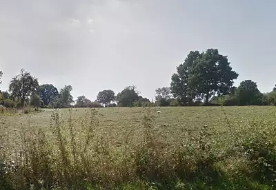 Terrain à bâtir, 841 m²