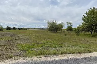 Terrain à bâtir, 1 100 m²