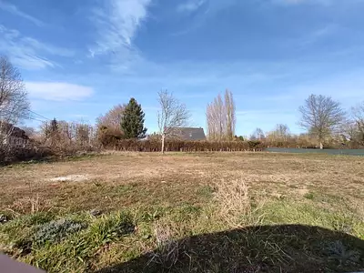 Terrain à bâtir, 785 m²