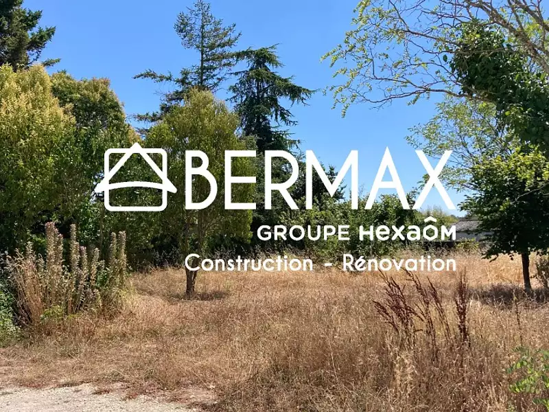 Terrain à bâtir, 604 m² - Châteauneuf-sur-Charente (16120)