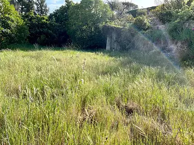 Terrain à bâtir, 1 060 m²