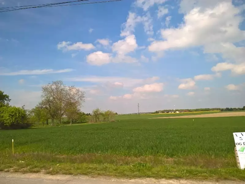 Terrain à bâtir, 800 m² - Ervauville (45320)