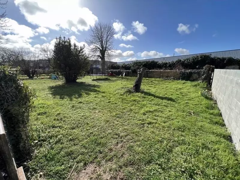 Terrain à bâtir, 494 m² - Angoulême (16000)