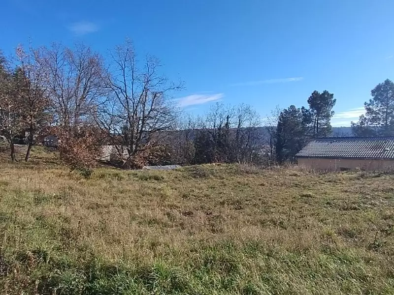 Terrain à bâtir, 556 m² - Rosières (07260)