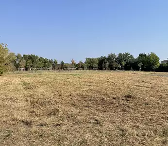 Terrain à bâtir, 1 200 m²