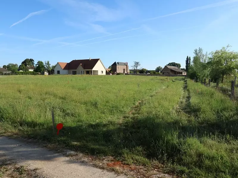 Terrain à bâtir, 1 664 m² - Le Neubourg (27110)