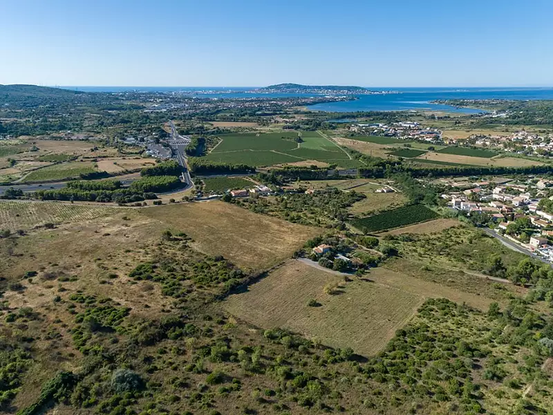Terrain à bâtir, 250 m² - Poussan (34560)