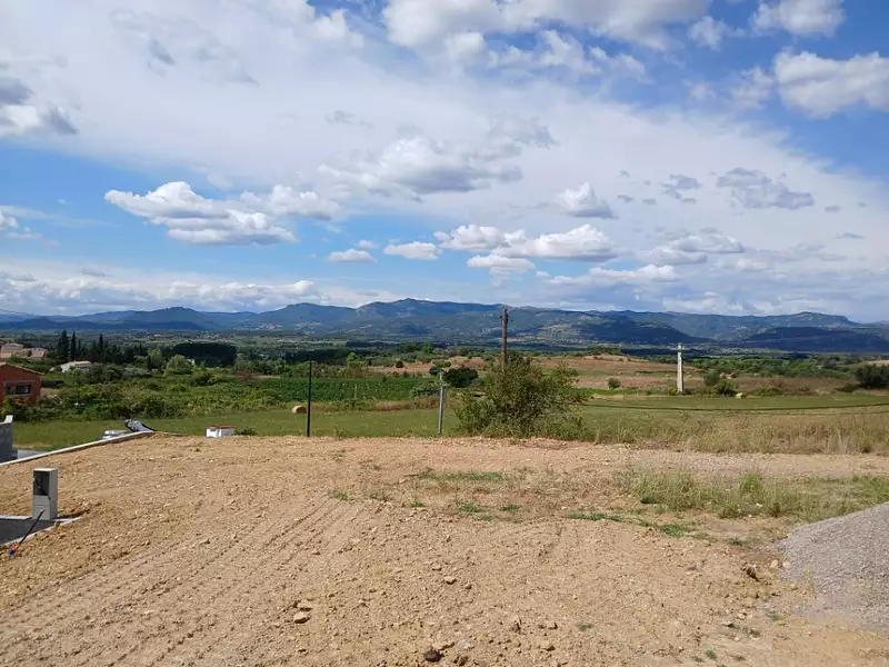 Terrain à bâtir, 300 m² - Gignac (34150)