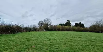 Terrain à bâtir, 1 372 m²