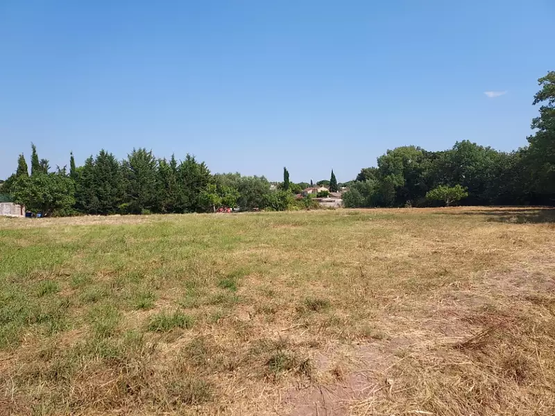 Terrain à bâtir, 610 m² - Puget-sur-Argens (83480)