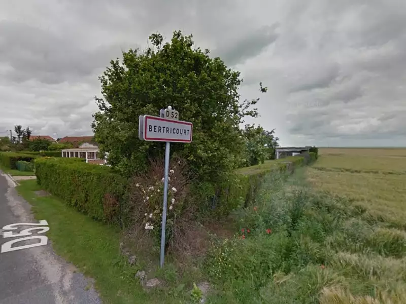 Terrain à bâtir, 875 m² - Reims (51100)