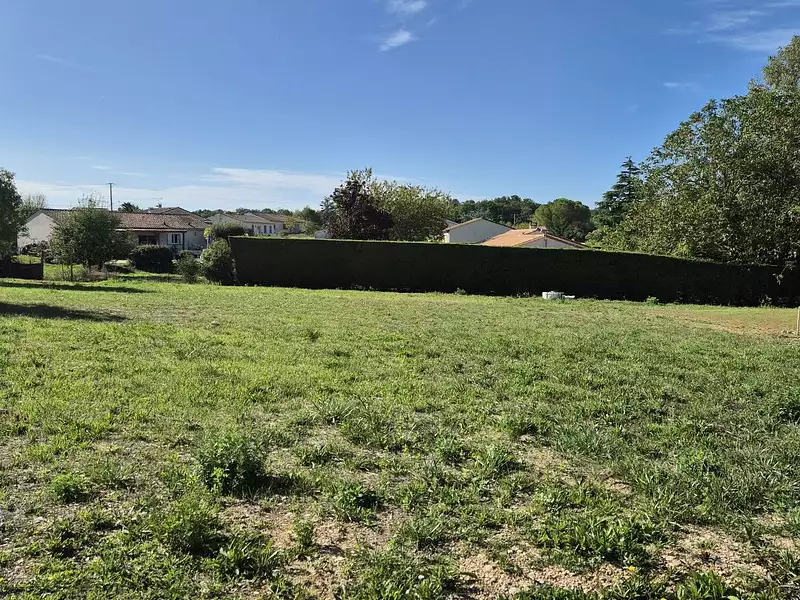 Maison neuve, 79 m² - Sireuil (16440)