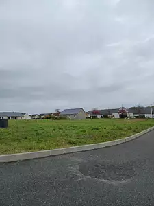 Terrain à bâtir, 711 m²