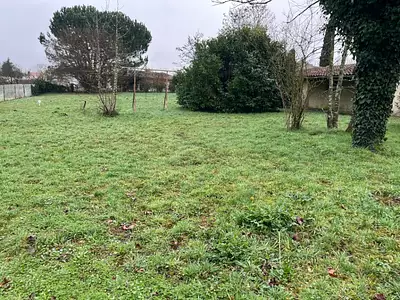 Terrain à bâtir, 400 m²