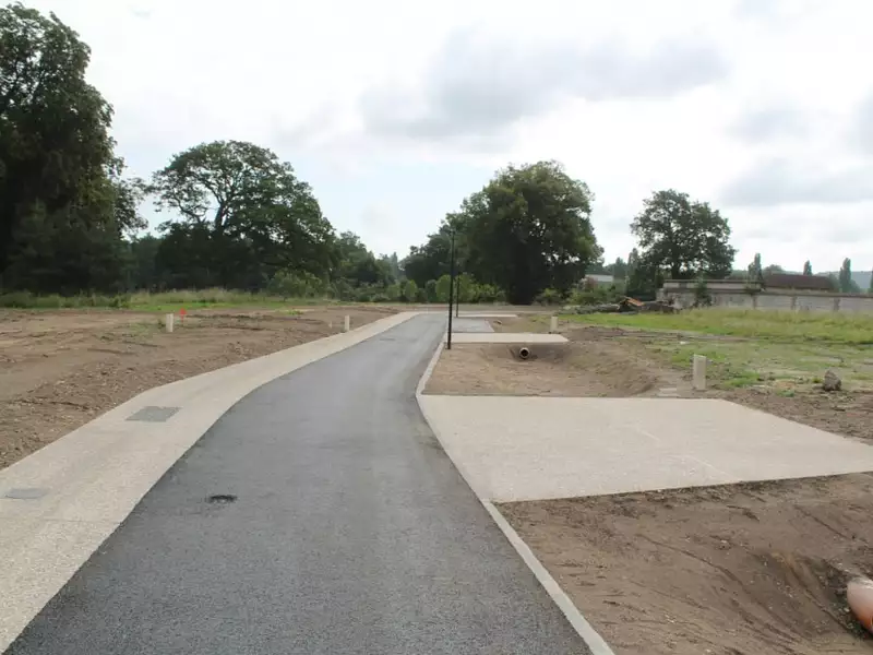Terrain à bâtir, 600 m² - Fresne-le-Plan (76520)