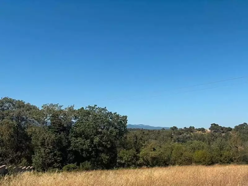 Terrain à bâtir, 1 810 m² - Carcassonne (11000)