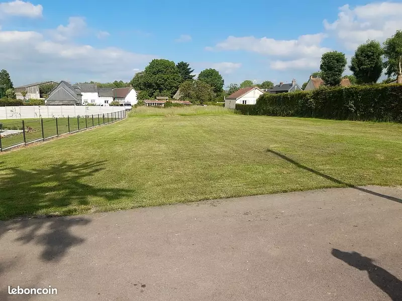 Terrain à bâtir, 619 m² - Courcelles-sur-Seine (27940)