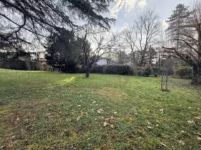 Terrain à bâtir, 930 m²