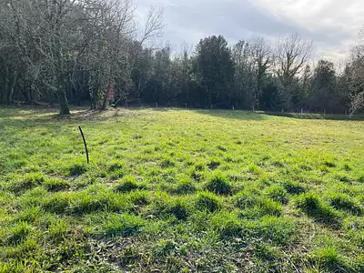 Terrain à bâtir, 762 m²