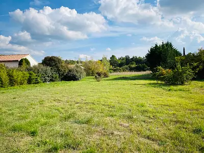 Terrain à bâtir, 897 m²