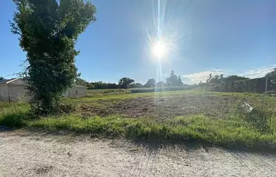 Terrain à bâtir, 1 194 m²