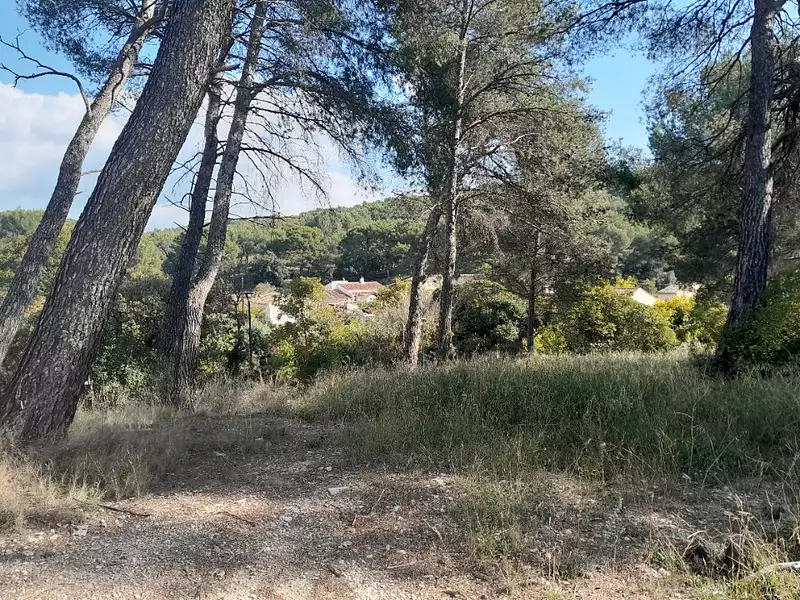 Terrain à bâtir, 330 m² - Septèmes-les-Vallons (13240)