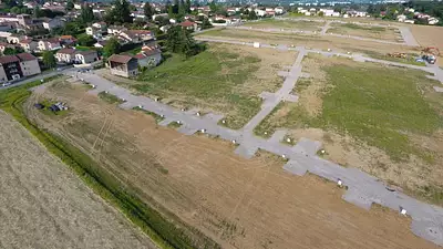 Terrain à bâtir, 366 m²