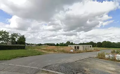 Terrain à bâtir, 332 m²
