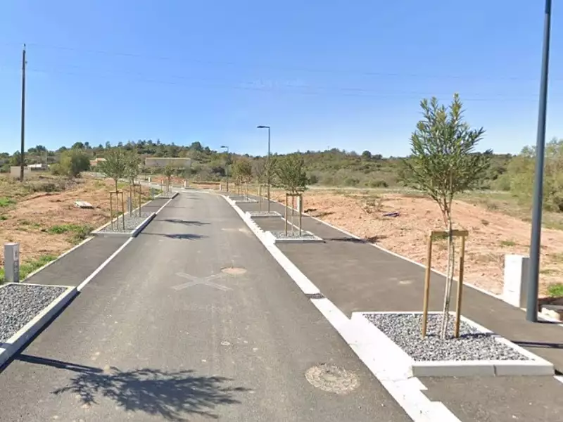 Terrain à bâtir, 400 m² - Boutenac (11200)