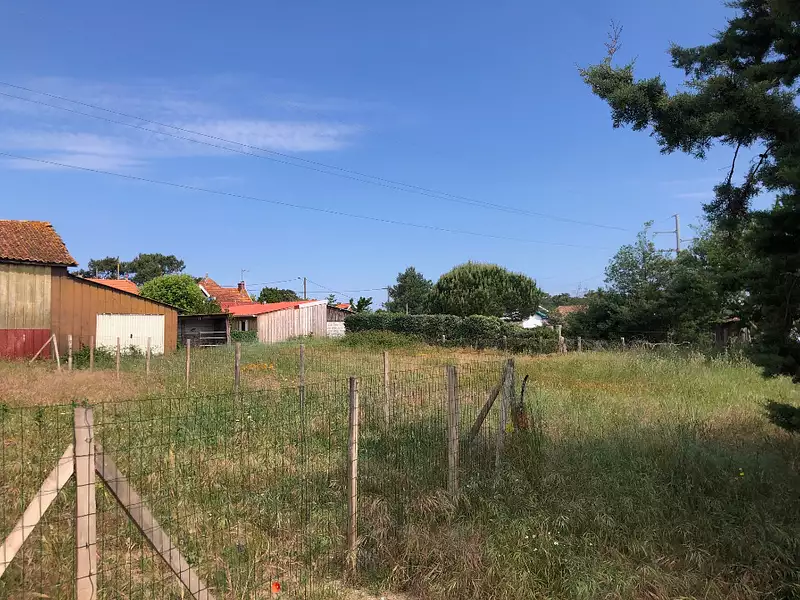 Terrain à bâtir, 430 m² - Soulac-sur-Mer (33780)