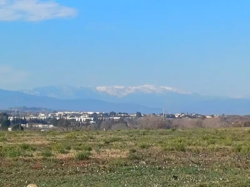 Terrain à bâtir, 610 m² - Villeneuve-de-la-Raho (66180)