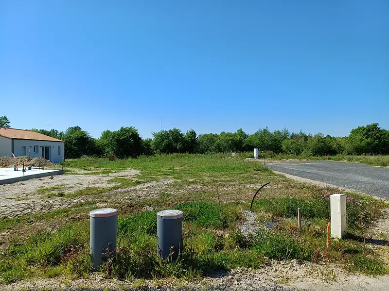 Terrain à bâtir, 353 m² - Les Achards (85150)