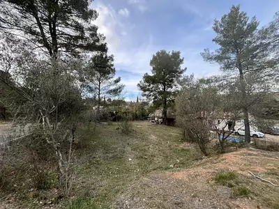 Terrain à bâtir, 1 037 m²