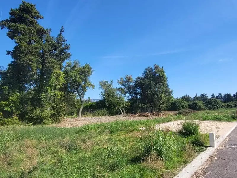 Maison neuve, 71 m² - Sénas (13560)