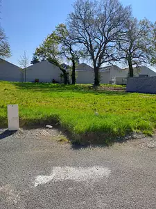 Terrain à bâtir, 619 m²