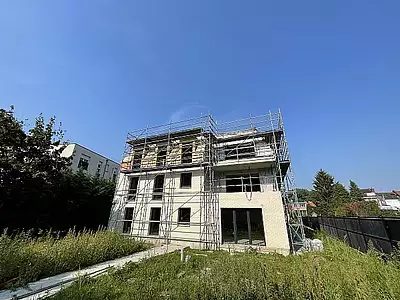 LES JARDINS DE LA REINE