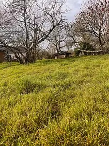 Terrain à bâtir, 1 500 m²