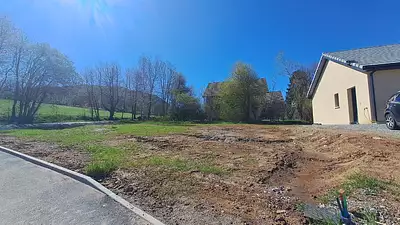 Terrain à bâtir, 670 m²