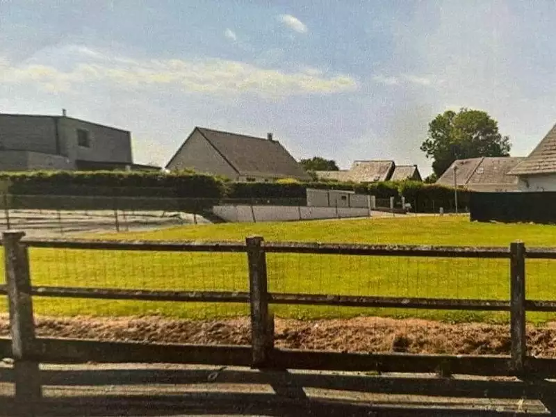 Terrain à bâtir, 1 006 m² - Franqueville-Saint-Pierre (76520)