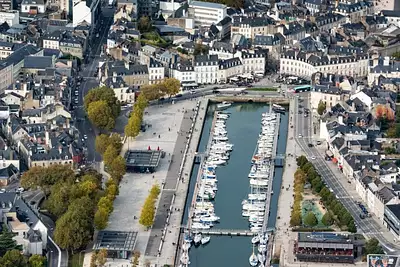 Terrain à bâtir, 590 m²