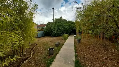 Terrain à bâtir, 300 m²