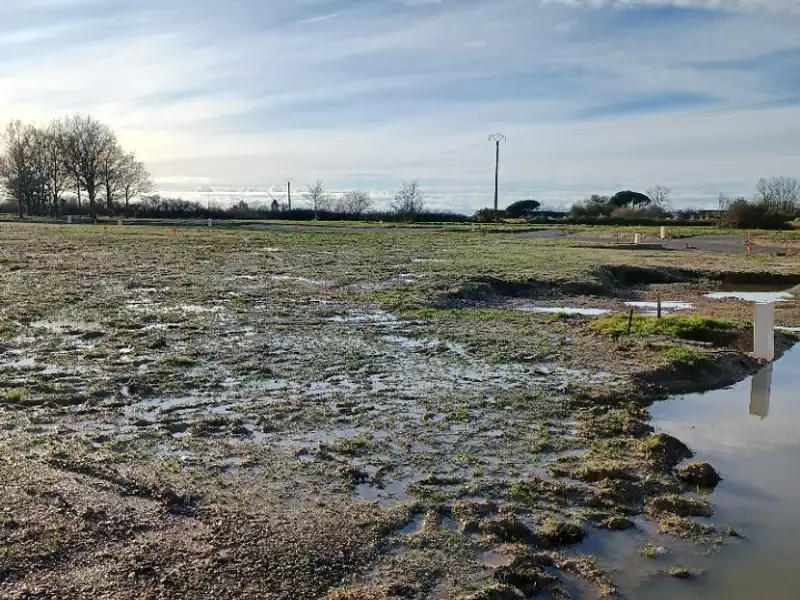 Terrain à bâtir, 400 m² - Sallertaine (85300)