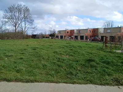 Terrain à bâtir, 410 m²