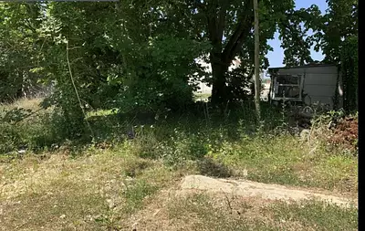 Terrain à bâtir, 718 m²