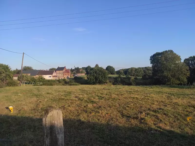 Terrain à bâtir, 1 400 m² - Heuqueville (27700)