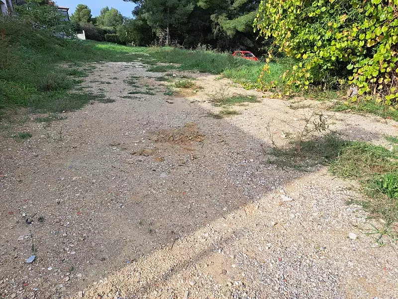Terrain à bâtir, 400 m² - La Seyne-sur-Mer (83500)