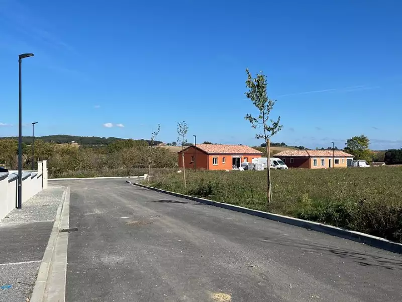 Terrain à bâtir, 620 m² - Cadalen (81600)