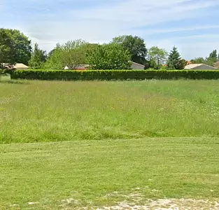 Terrain à bâtir, 700 m²