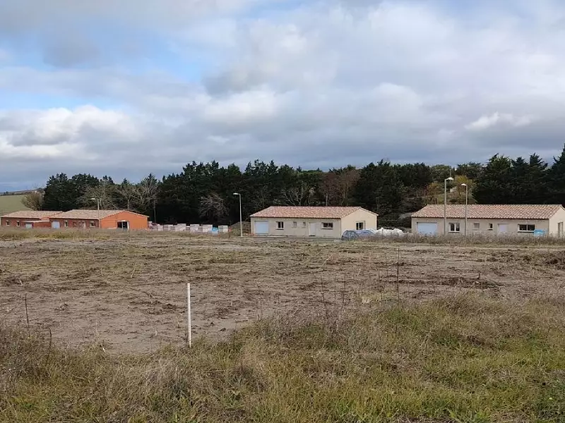 Terrain à bâtir, 720 m² - La Force (11270)